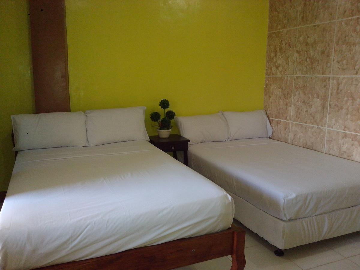 Centillo Travellers Inn Caticlan Kültér fotó