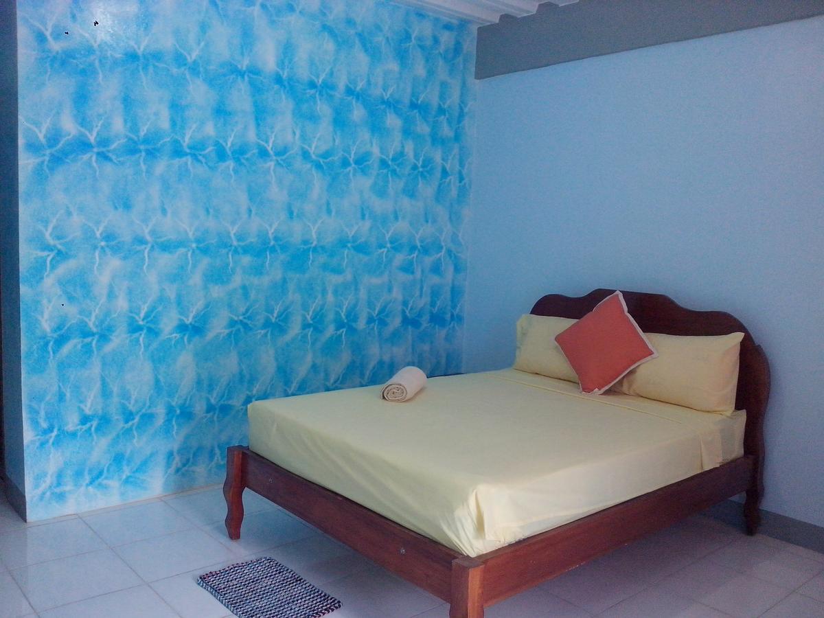 Centillo Travellers Inn Caticlan Kültér fotó